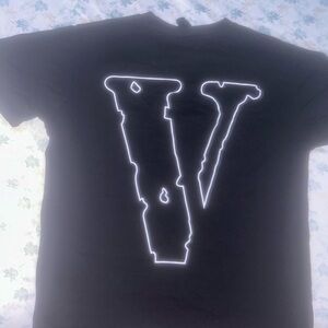 Limited edition vlone shirt